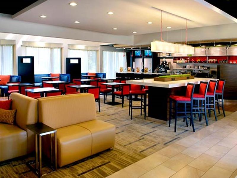 Courtyard By Marriott Rye Hotel Buitenkant foto