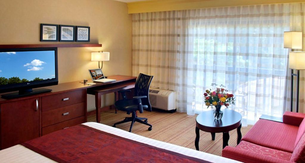 Courtyard By Marriott Rye Hotel Buitenkant foto